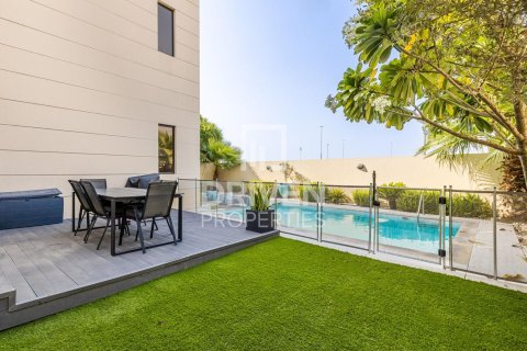 Βίλα σε DAMAC Hills (Akoya by DAMAC), Dubai, ΗΑΕ 4 υπνοδωμάτια, 415 τ.μ. Αρ. 654610 - φωτογραφία 24