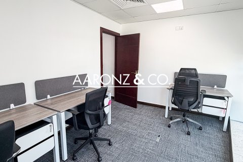 Biuro do wynajęcia w Business Bay, Dubai, ZEA 105 mkw., nr 696583 - zdjęcie 9
