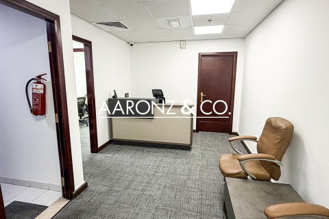 Biuro do wynajęcia w Business Bay, Dubai, ZEA 105 mkw., nr 696583 - zdjęcie 6
