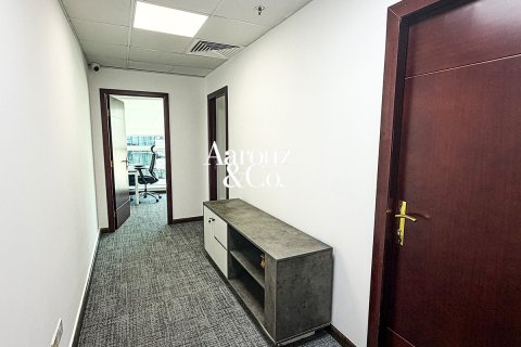 Business Bay, Dubai, संयुक्त अरब अमीरात में कार्यालय, 105 वर्ग मीटर, संख्या 696583 - फ़ोटो 7