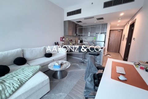 Huoneisto Jumeirah Lake Towers, Dubai, Arabiemiraatit 1 makuuhuone, 73 m2 № 696581 - kuva 4
