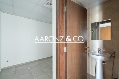 Apartament de vânzare în Al Furjan, Dubai, EAU 2 dormitoare, 125 mp. №696580 - poză 12