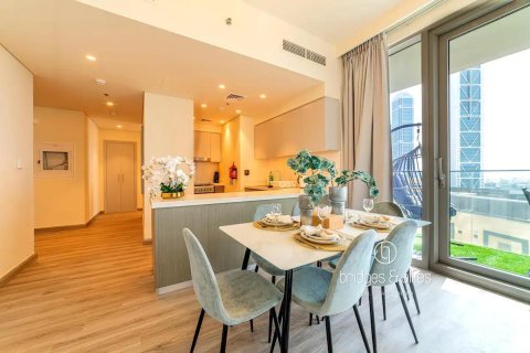 Зняти в оренду квартиру в Даунтаун Дубай (Даунтаун Бурдж Дубай), ОАЕ 2 спальні, 105м2, № 696585 - фото 3