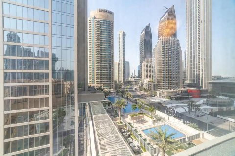 Зняти в оренду квартиру в Даунтаун Дубай (Даунтаун Бурдж Дубай), ОАЕ 2 спальні, 105м2, № 696585 - фото 2