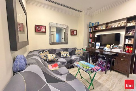 Vila u Dubai, UAE 4 spavaćih soba, 400.6 m2 Br. 709905 - fotografija 7