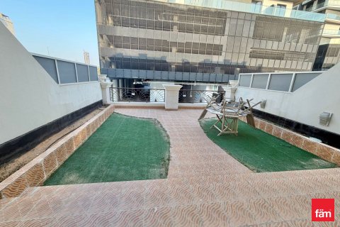 Vila u Dubai, UAE 4 spavaćih soba, 400.6 m2 Br. 709905 - fotografija 11