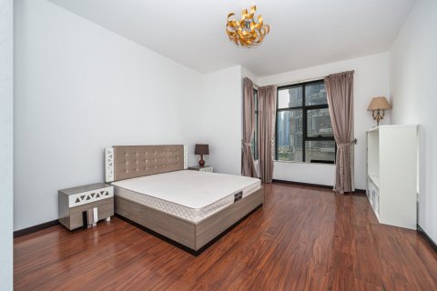 Apartamento en venta en Jumeirah Lake Towers, Dubai, EAU 2 dormitorios, 150 m2 № 685753 - foto 12