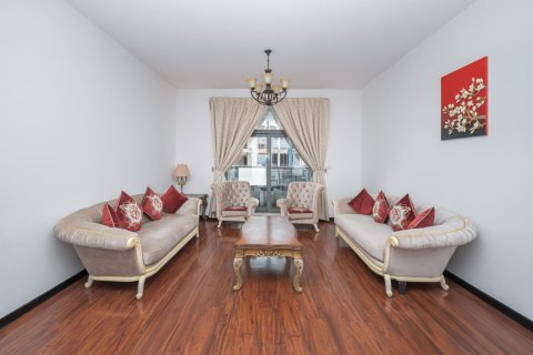 Apartamento en venta en Jumeirah Lake Towers, Dubai, EAU 2 dormitorios, 150 m2 № 685753 - foto 4