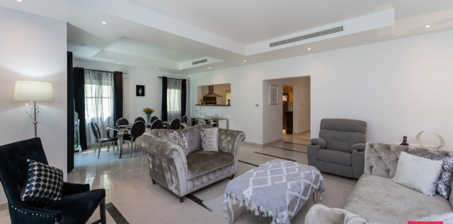 Rumah bandar di Al Furjan, Dubai, UAE 3 bilik tidur, 224 meter persegi № 630665