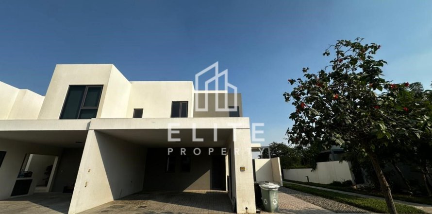 Villa asukohaga Dubai Hills Estate, Dubai, AÜE: 4 magamistoaga, 283 m² Nr 736416