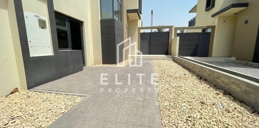 ویلا در Dubai Hills Estate، Dubai ، امارات متحده عربی 4 خوابه ، 229 متر مربع.  شماره 736415
