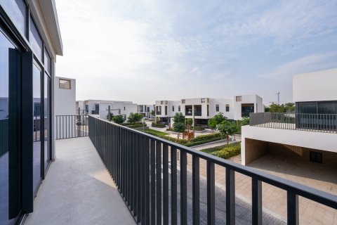 Kaupunkipientalo Arabian Ranches 3, Dubai, Arabiemiraatit 4 makuuhuonetta, 145.86 m2 № 750377 - kuva 18