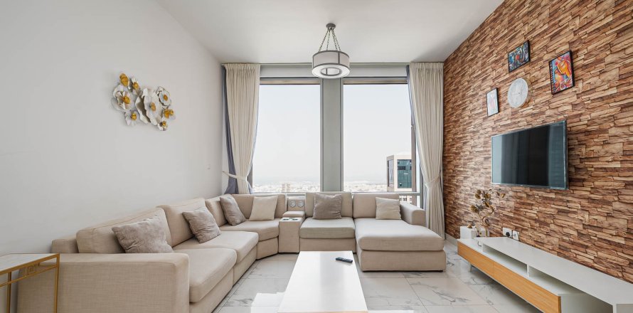 Apartment in Business Bay, Dubai, UAE 2 bedrooms, 127.08 sq.m. № 750380