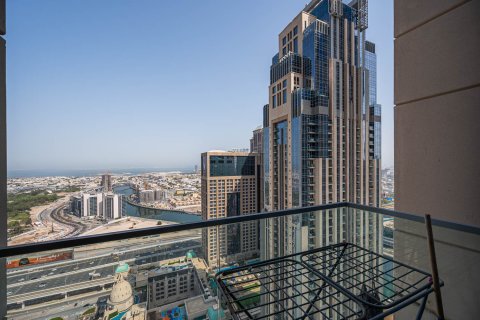 Apartment in Business Bay, Dubai, UAE 2 bedrooms, 127.08 sq.m. № 750380 - photo 12
