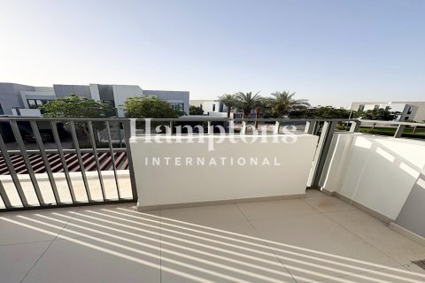 Townhouse til leje i Arabian Ranches 3, Dubai, UAE 3 soveværelser, 128.57961006 kvm № 711124 - foto 22