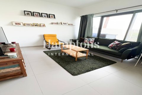 Townhouse til leje i Arabian Ranches 3, Dubai, UAE 3 soveværelser, 128.57961006 kvm № 711124 - foto 12