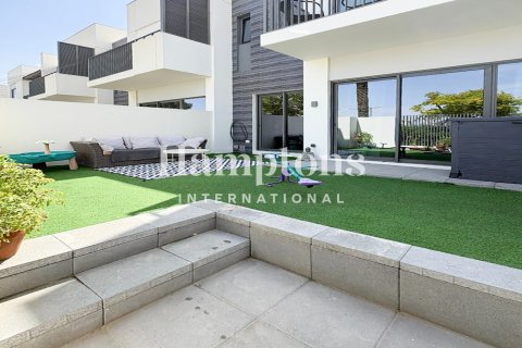 Townhouse til leje i Arabian Ranches 3, Dubai, UAE 3 soveværelser, 128.57961006 kvm № 711124 - foto 8
