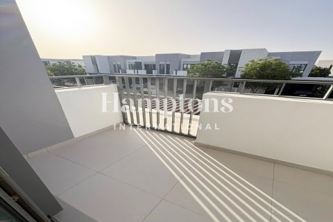 Townhouse til leje i Arabian Ranches 3, Dubai, UAE 3 soveværelser, 128.57961006 kvm № 711124 - foto 21