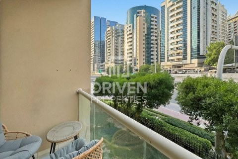 Apartment til salg i Greens, Dubai, UAE 1 soveværelse, 69.96 kvm № 744237 - foto 9