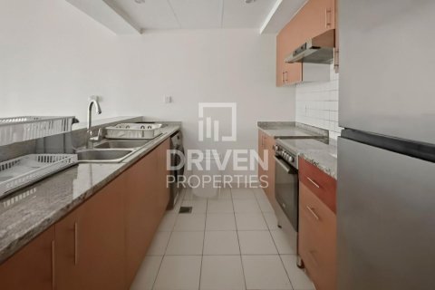 Apartment til salg i Greens, Dubai, UAE 1 soveværelse, 69.96 kvm № 744237 - foto 7