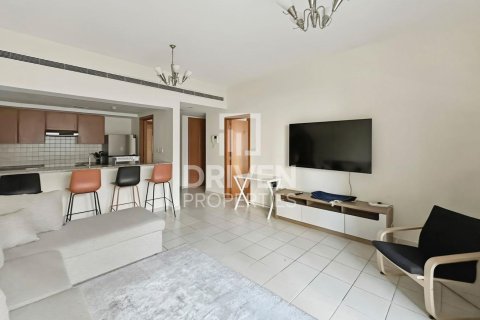 Apartment til salg i Greens, Dubai, UAE 1 soveværelse, 69.96 kvm № 744237 - foto 5