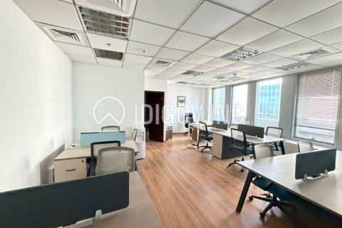 Office in Business Bay, Dubai, UAE 76 sq.m. № 679541 - photo 4