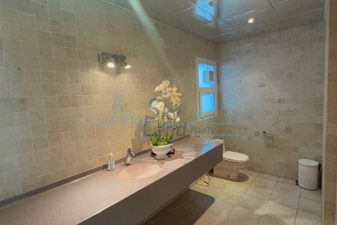 Commerciële villa te huur in Jumeirah, Dubai, VAE 539 vr.m., nr 679543 - foto 14