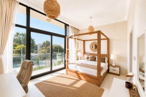 Kuća u nizu u Dubai, UAE 5 spavaćih soba, 325 m2 Br. 736167 - fotografija 6