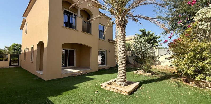 Huvila Dubai, Arabiemiraatit 4 makuuhuonetta, 451.2 m2 № 711530