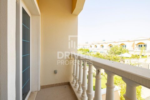 טאונהאוס למכירה ב Jumeirah Village Circle, Dubai, איחוד האמירויות  1 חדר שינה, 179.95 מ"ר, מספר 765442 - תמונה 12