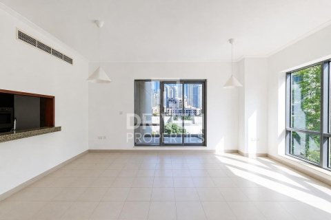Müüa korter asukohaga Downtown Dubai (Downtown Burj Dubai), Dubai, AÜE: 2 magamistoaga, 134.71 m² Nr 765443 - pilt 3