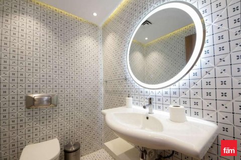 Apartment in Dubai Marina, UAE 2 bedrooms, 128 sq.m. № 647669 - photo 18