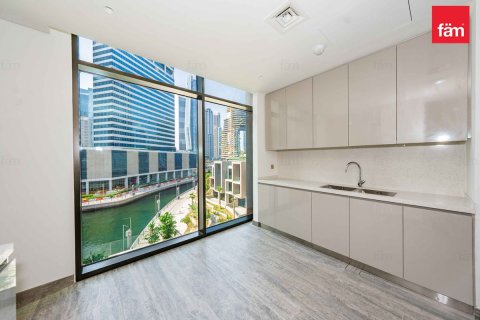 Apartment in Business Bay, Dubai, UAE 2 bedrooms, 119.5 sq.m. № 647668 - photo 8