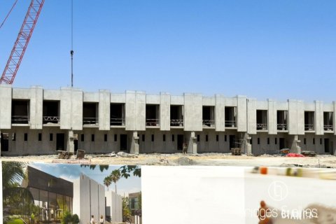 Vilă de vânzare în Dubai Land, Dubai, EAU 4 dormitoare, 90.6 mp. №669270 - poză 3