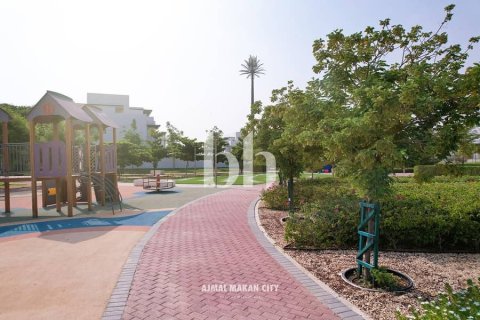 Villa para venda em Sharjah, EAU 4 quartos, 247 m2 № 642637 - foto 19