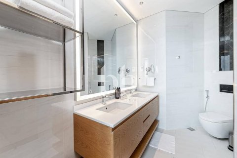 Apartamento en alquiler en Business Bay, Dubai, EAU 1 dormitorio, 108 m2 № 642634 - foto 8