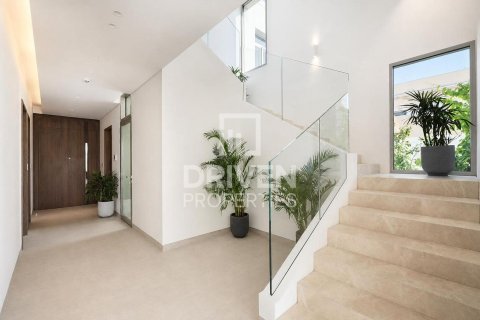 Jumeirah Park、Dubai、UAE にあるヴィラの賃貸物件 5ベッドルーム、560.95 m2、No757095 - 写真 8