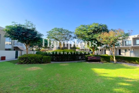 Kaupunkipientalo Arabian Ranches 2, Dubai, Arabiemiraatit 3 makuuhuonetta, 140.00017585 m2 № 662032 - kuva 2