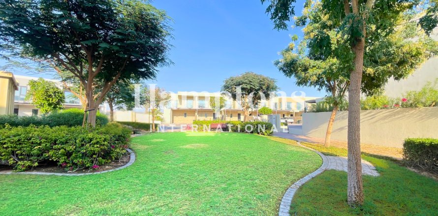 Kaupunkipientalo Arabian Ranches 2, Dubai, Arabiemiraatit 3 makuuhuonetta, 140 m2 № 662032