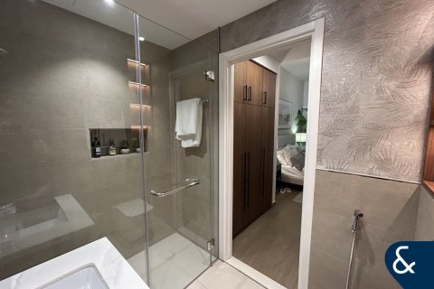 Appartement te koop in Town Square, Dubai, VAE 2 slaapkamers, 99 vr.m., nr 688556 - foto 8