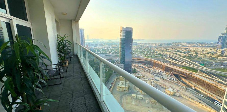 Korter asukohaga Dubai, AÜE: 3 magamistoaga, 203.4 m² Nr 640363