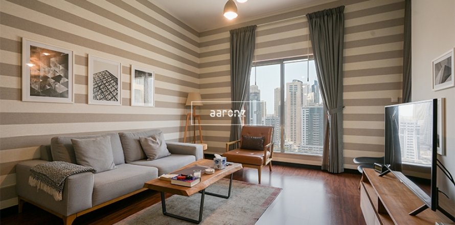Квартира в Джумейра Лейк Тауэрс, Дубай, ОАЭ 1 спальня, 90.9м2 № 642135