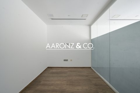 Снять в аренду офис в Джумейра Лейк Тауэрс, Дубай, ОАЭ 89м2, № 642136 - фото 6