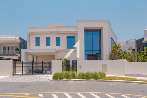 Vila v Jumeirah, Dubai, SAE 7 ložnice, 978.4 m² Č.: 636739 - fotografie 1