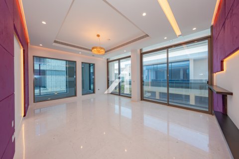 Vila v Jumeirah, Dubai, SAE 7 ložnice, 978.4 m² Č.: 636739 - fotografie 13