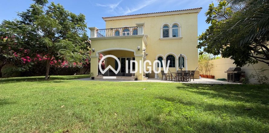 Vila di Jumeirah Park, Dubai, UEA 3 kamar tidur, 861.12 m2 nomor 735782