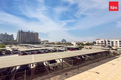 Apartament në Umm Suqeim, Dubai, Emiratet e Bashkuara Arabe 2 dhoma gjumi, 122.9 m2. № 721179 - Foto 18