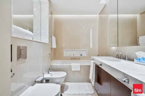 Appartement à louer à Downtown Dubai (Downtown Burj Dubai), Dubai, EAU 2 chambres, 125.9 m2 № 720455 - photo 10