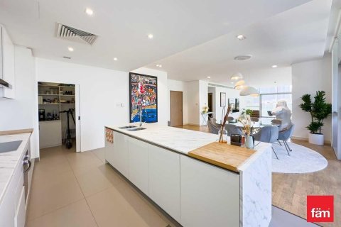 Lägenhet uthyres i Al Wasl, Dubai, UAE 3 sovrum, 284.2 kvm Nr. 640294 - fotografi 9