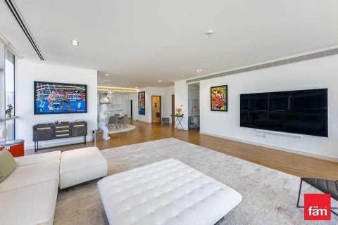 Lägenhet uthyres i Al Wasl, Dubai, UAE 3 sovrum, 284.2 kvm Nr. 640294 - fotografi 12